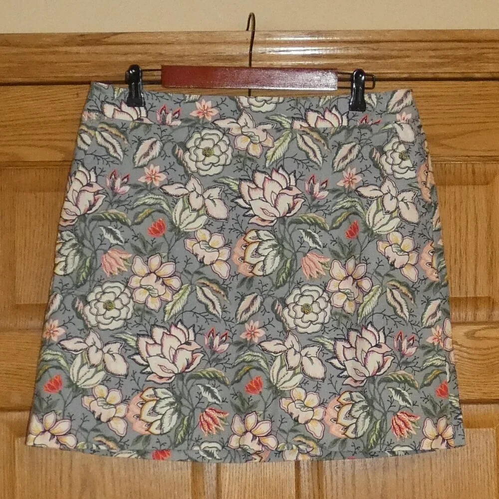 NWT Loft Floral Pocket Shift Skirt Size 12 - Picture 4 of 5